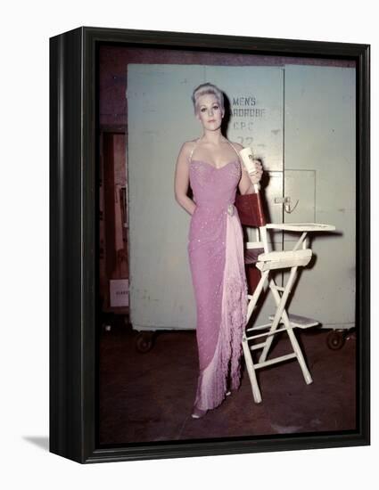 PAL JOEY, 1957 directed by GEORGE SIDNEY On the set, Kim Novak (photo)-null-Framed Stretched Canvas