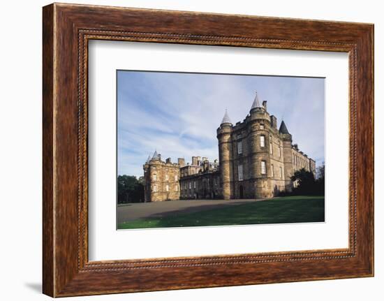 Palace of Holyroodhouse, Edinburgh, Lothian, Scotland-Walter Bibikow-Framed Photographic Print