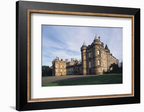 Palace of Holyroodhouse, Edinburgh, Lothian, Scotland-Walter Bibikow-Framed Photographic Print
