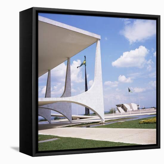 Palacio Do Planalto in Foreground, Brasilia, UNESCO World Heritage Site, Brazil, South America-Geoff Renner-Framed Premier Image Canvas