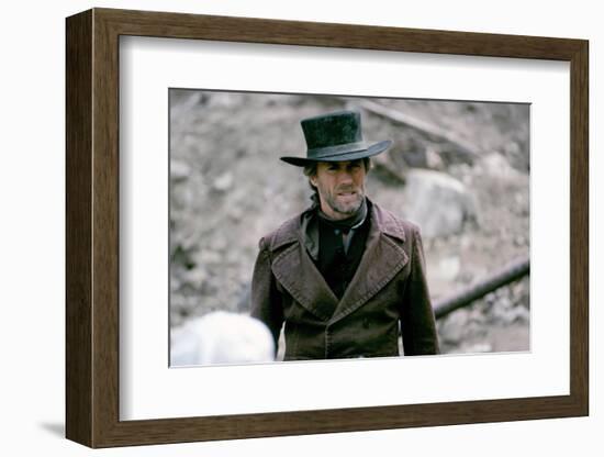 PALE RIDER directed by ClintEastwood, 1985 (photo)-null-Framed Photo