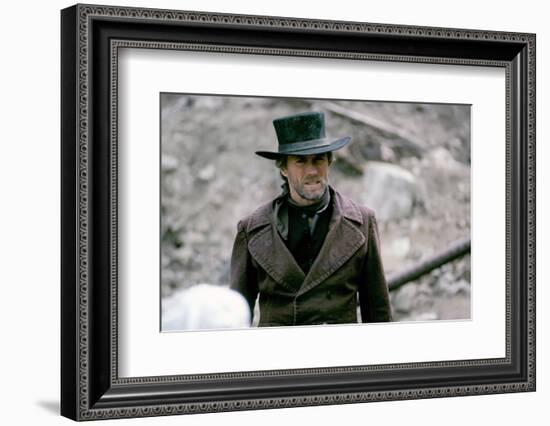 PALE RIDER directed by ClintEastwood, 1985 (photo)-null-Framed Photo