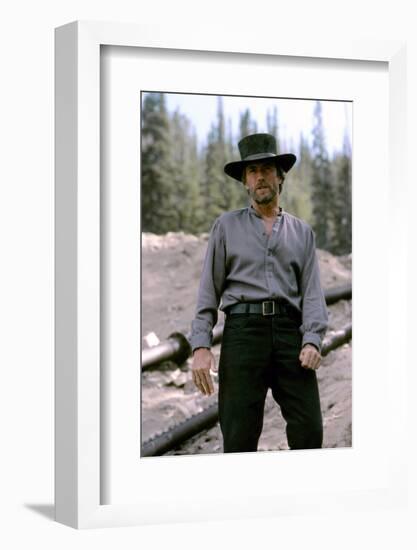 PALE RIDER directed by ClintEastwood, 1985 (photo)-null-Framed Photo