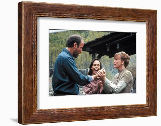 PALE RIDER directed by ClintEastwood with Michael Moriarty, Sydney Penny and Carrie Snodgress, 1985-null-Framed Photo