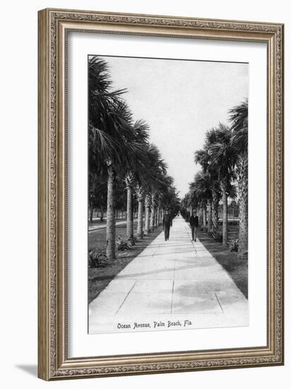 Palm Beach, Florida - Walking Down Ocean Avenue-Lantern Press-Framed Premium Giclee Print