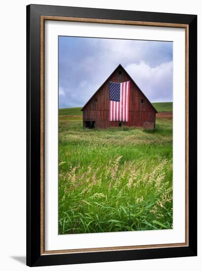 Palouse Barn-Jason Savage-Framed Art Print