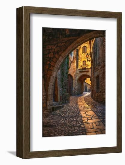 Pals-Lars Van de Goor-Framed Photographic Print