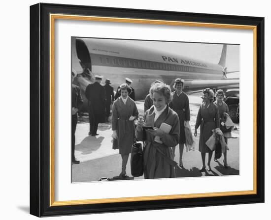 Pan Am Stewardesses in Frankfurt after Emergency Landing-null-Framed Premium Photographic Print