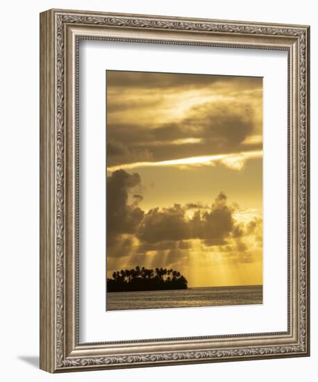 Panama, Golfo de San Blas. Guna Yala Autonomous Region, island with palm trees at sunset.-Merrill Images-Framed Photographic Print