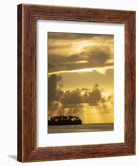 Panama, Golfo de San Blas. Guna Yala Autonomous Region, island with palm trees at sunset.-Merrill Images-Framed Photographic Print