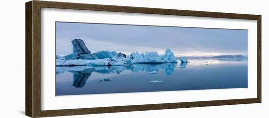 Panorama, Glacier Lagoon Jškulsarlon-Catharina Lux-Framed Photographic Print