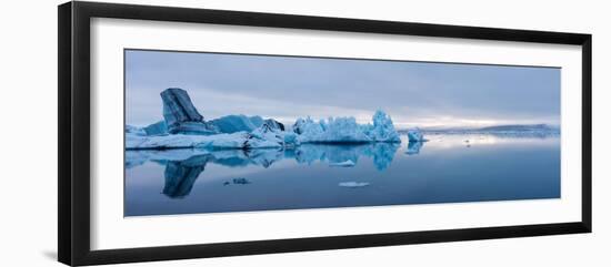 Panorama, Glacier Lagoon Jškulsarlon-Catharina Lux-Framed Photographic Print