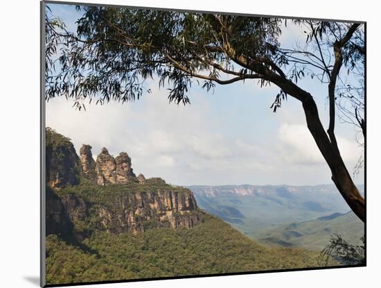 Panoramic Photo of the Three Sisters, Blue Mountains, Katoomba, New South Wales, Australia, Pacific-Matthew Williams-Ellis-Mounted Photographic Print