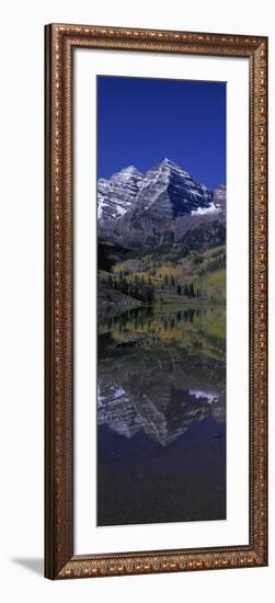 Panoramic View of Autumn Colors of Aspens Reflecting in Lake under Maroon Bells-null-Framed Photographic Print