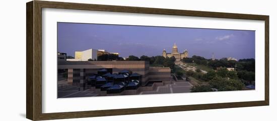 Panoramic View of Iowa State Capitol in Des Moines Iowa at Dusk-null-Framed Photographic Print