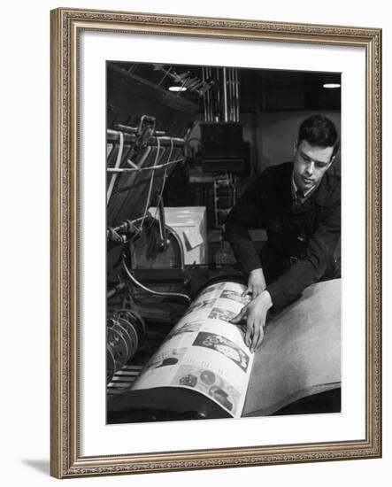 Paper Is Placed in the Printing Press-Heinz Zinram-Framed Photographic Print