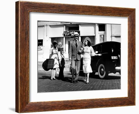 Paper Moon, A.J. Johnson, Tatum O'Neal, Ryan O'Neal, Madeline Kahn, 1973-null-Framed Photo