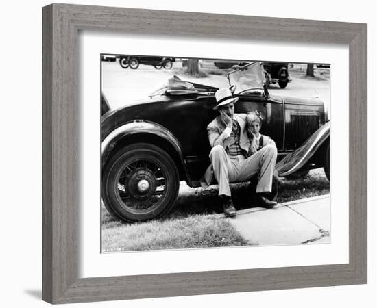 Paper Moon, Ryan O'Neal, Tatum O'Neal, 1973-null-Framed Photo