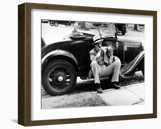 Paper Moon, Ryan O'Neal, Tatum O'Neal, 1973-null-Framed Photo