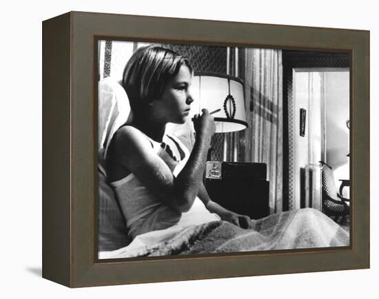 Paper Moon, Tatum O'Neal, 1973-null-Framed Stretched Canvas