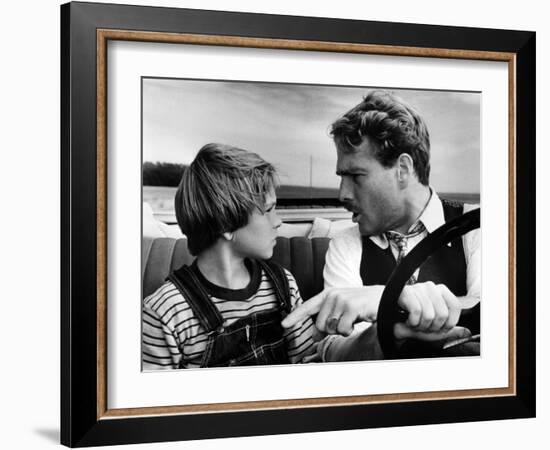 Paper Moon, Tatum O'Neal, Ryan O'Neal, 1973-null-Framed Photo