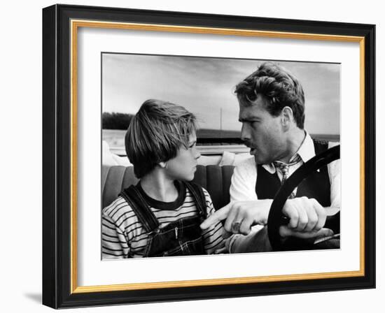 Paper Moon, Tatum O'Neal, Ryan O'Neal, 1973-null-Framed Photo