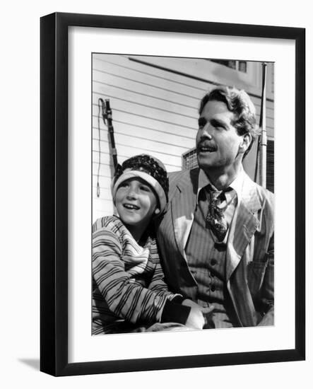 Paper Moon, Tatum O'Neal, Ryan O'Neal, 1973-null-Framed Photo