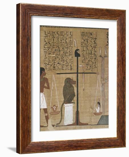 Papyrus funéraire : scène de psychostasie (pesée de l'âme)-null-Framed Giclee Print