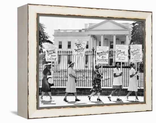 Parade Past the White House-null-Framed Premier Image Canvas