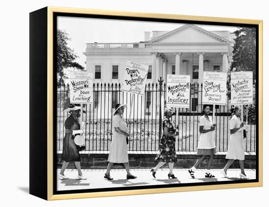 Parade Past the White House-null-Framed Premier Image Canvas