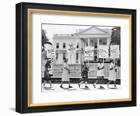 Parade Past the White House-null-Framed Photographic Print