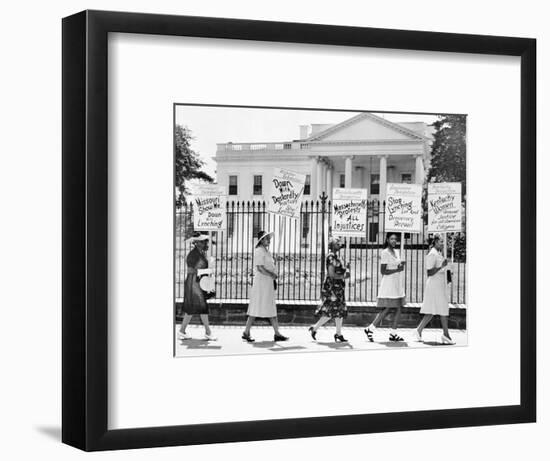 Parade Past the White House-null-Framed Photographic Print