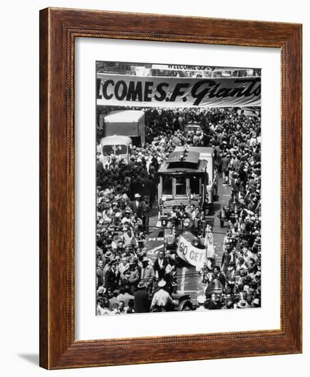 Parade Welcoming the Giants to San Francisco-null-Framed Photographic Print