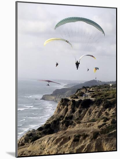 Paragliding, Torrey Pines, California, USA-null-Mounted Photographic Print