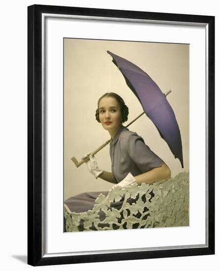 Parasols-Nina Leen-Framed Photographic Print