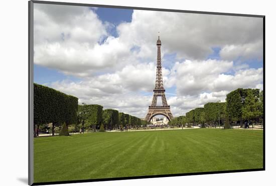 Parc Du Champ De Mars, Eiffel Tower, Paris, France, Europe-Gavin Hellier-Mounted Photographic Print