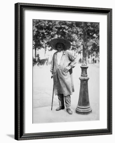 Paris, 1899-1900 - Fort de la Halle - Market Porter-Eugene Atget-Framed Art Print