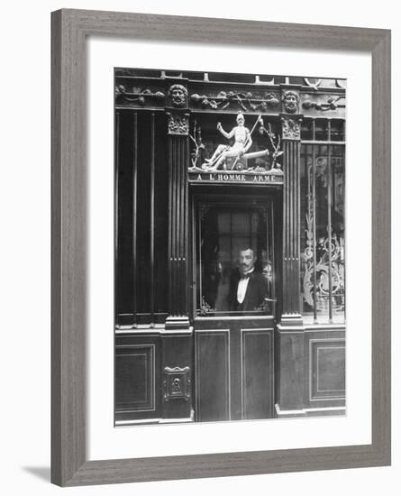 Paris, 1900 - Restaurant, rue des Blancs Manteaux-Eugene Atget-Framed Art Print