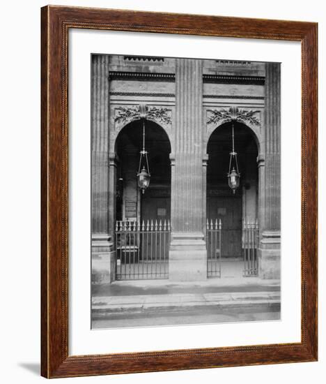 Paris, 1904-1905 - Palais-Royal-Eugene Atget-Framed Art Print