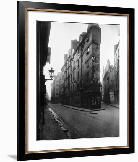 Paris, 1908 - Vieille Cour, 22 rue Quincampoix - Old Courtyard, 22 rue Quincampoix-Eugene Atget-Framed Art Print