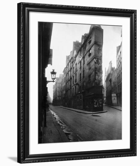 Paris, 1908 - Vieille Cour, 22 rue Quincampoix - Old Courtyard, 22 rue Quincampoix-Eugene Atget-Framed Art Print