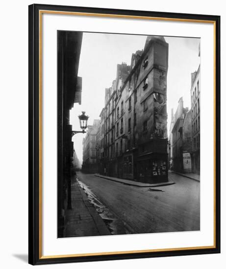 Paris, 1908 - Vieille Cour, 22 rue Quincampoix - Old Courtyard, 22 rue Quincampoix-Eugene Atget-Framed Art Print