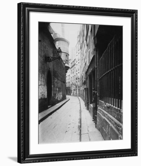 Paris, 1921 - Rue de l'Hotel de Ville-Eugene Atget-Framed Art Print