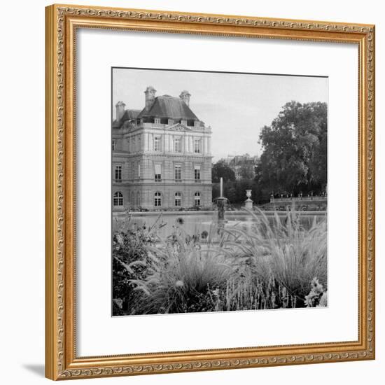 Paris #21-Alan Blaustein-Framed Photographic Print