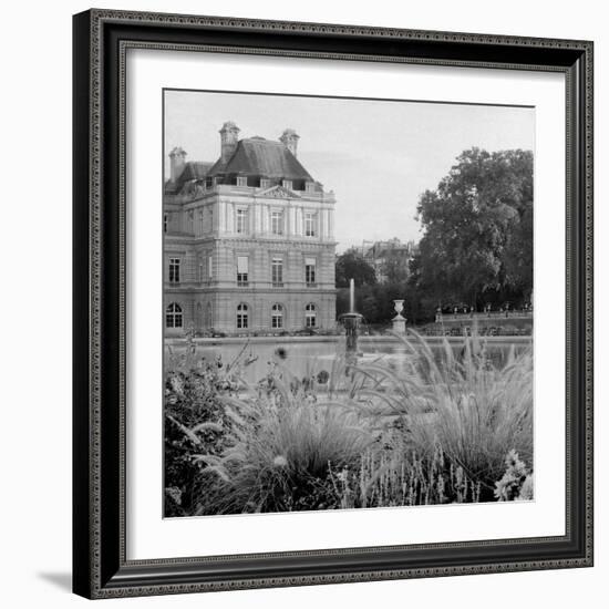 Paris #21-Alan Blaustein-Framed Photographic Print