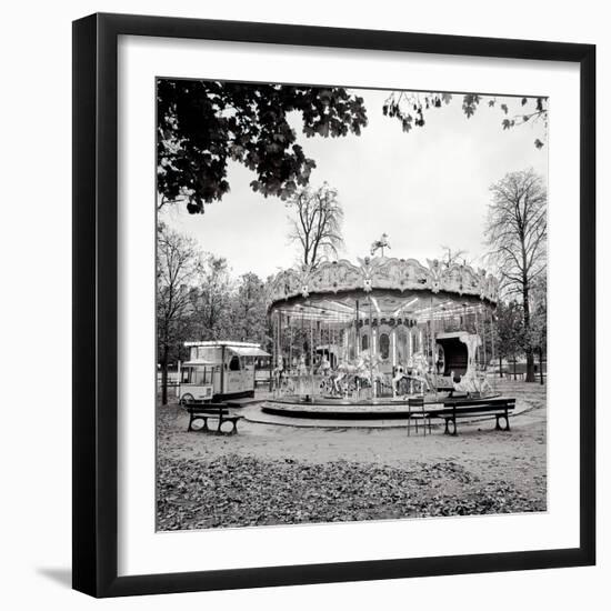 Paris #32-Alan Blaustein-Framed Photographic Print