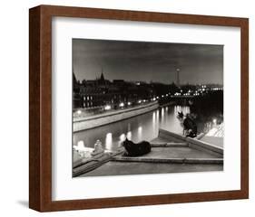 Paris, Cats at Night-Robert Doisneau-Framed Art Print