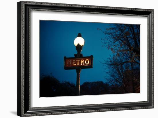 Paris Metro I-Erin Berzel-Framed Photographic Print