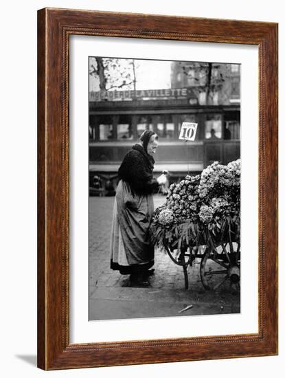 Paris, Saleswoman of Violets-Brothers Seeberger-Framed Photographic Print