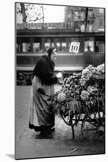 Paris, Saleswoman of Violets-Brothers Seeberger-Mounted Photographic Print